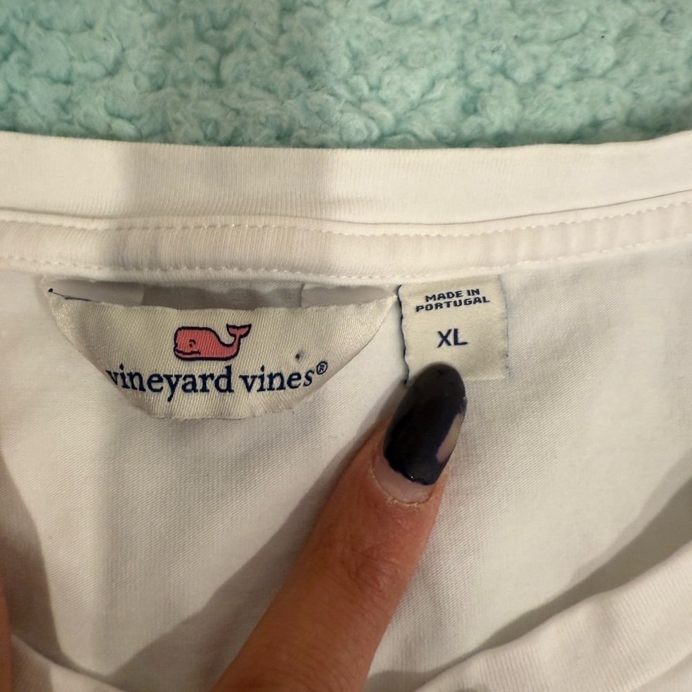 🔥Vineyard Vines White Ruffle Sleeve T-Shirt🔥 - Picture 6 of 6